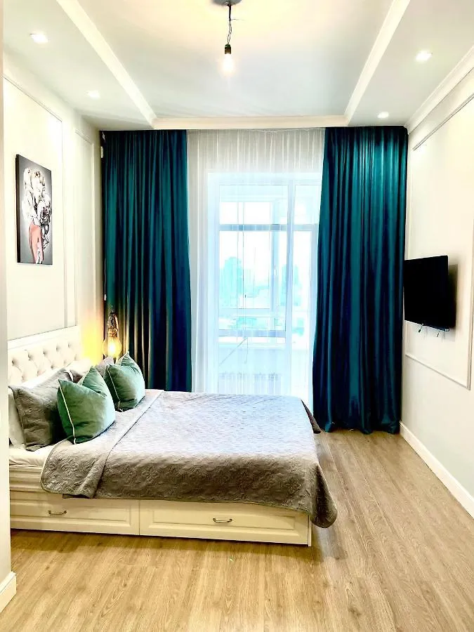 Interstep Astana Жк Queens Apartment